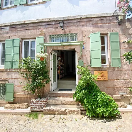 酒店 Cunda Ilios *