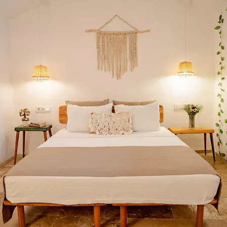 Otel Cunda Ilios *