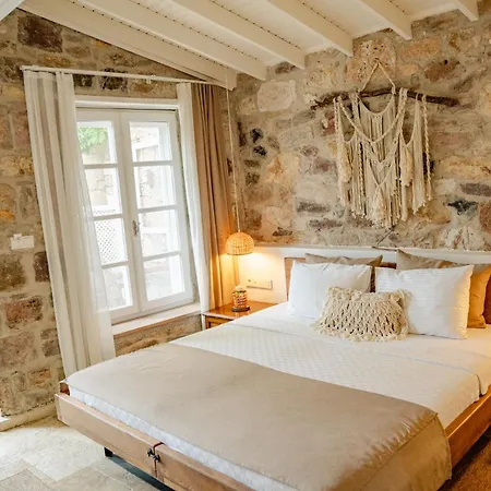 Cunda Ilios Otel Ayvalı